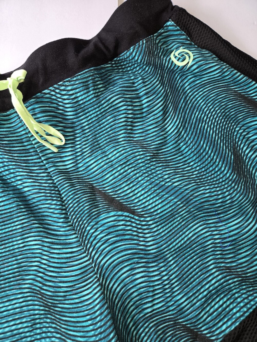 ActiveZone Athletic Shorts – Size 1X – Teal Wave Print - Picture 6 of 12